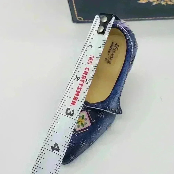 CIRCA 1993 Willow Hall Age Elegance Midnight Star Mini-Shoe High Heel Blue Boxed - Picture 6 of 10